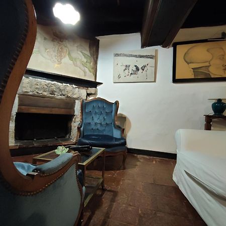 B&B Dentro Il Castello Di Fumone Exteriör bild