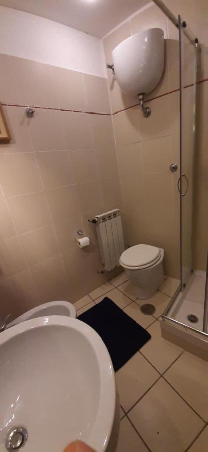 B&B Dentro Il Castello Di Fumone Exteriör bild